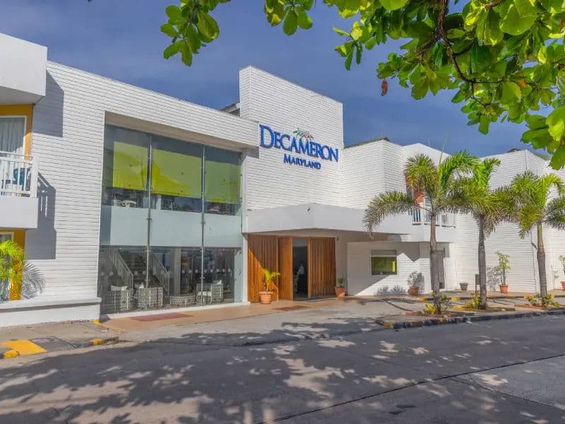 Transfer Privado Aeropuerto Gustavo Rojas Pinilla ⇄ Hoteles San Andrés