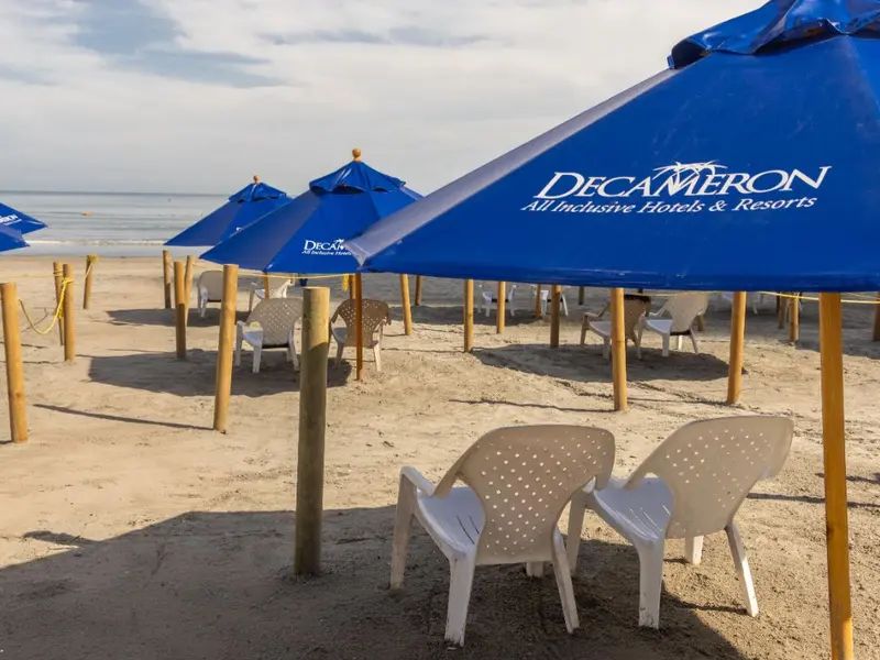 Hotel Hotel Decameron Cartagena en Cartagena de Indias, CO | Flyinn