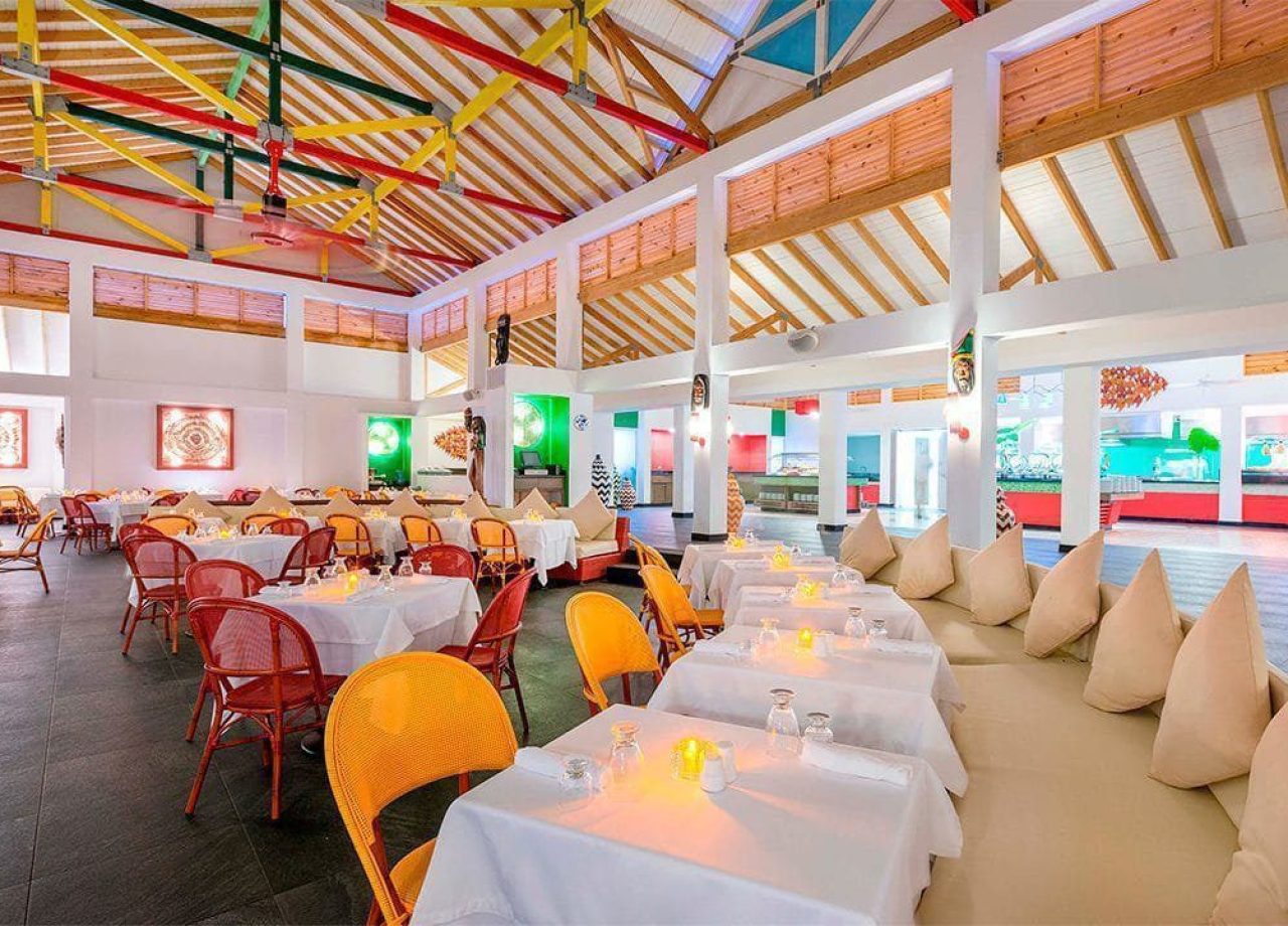 hotel-decamerón-isleño-salon2
